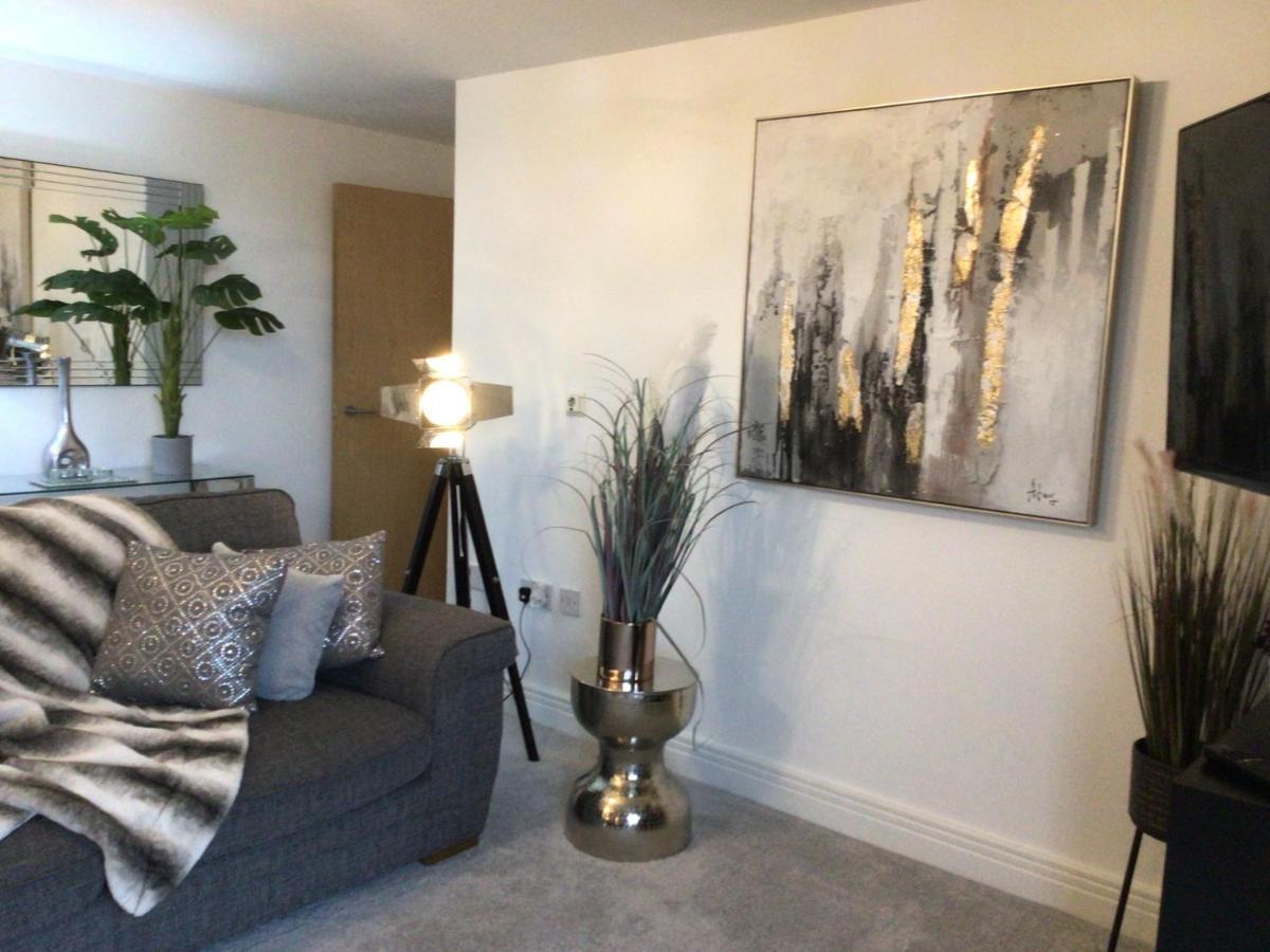 Luxurious River View Apartment With Terrace Worcester Zewnętrze zdjęcie