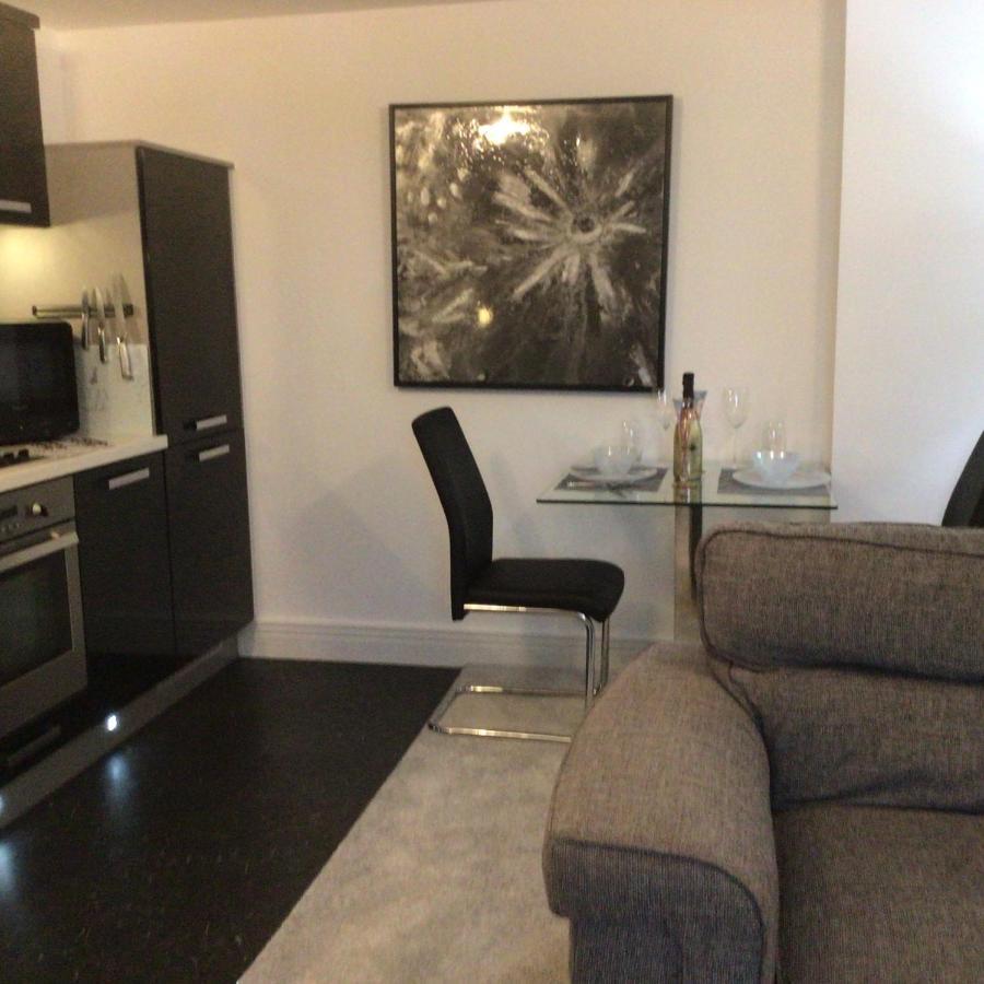 Luxurious River View Apartment With Terrace Worcester Zewnętrze zdjęcie