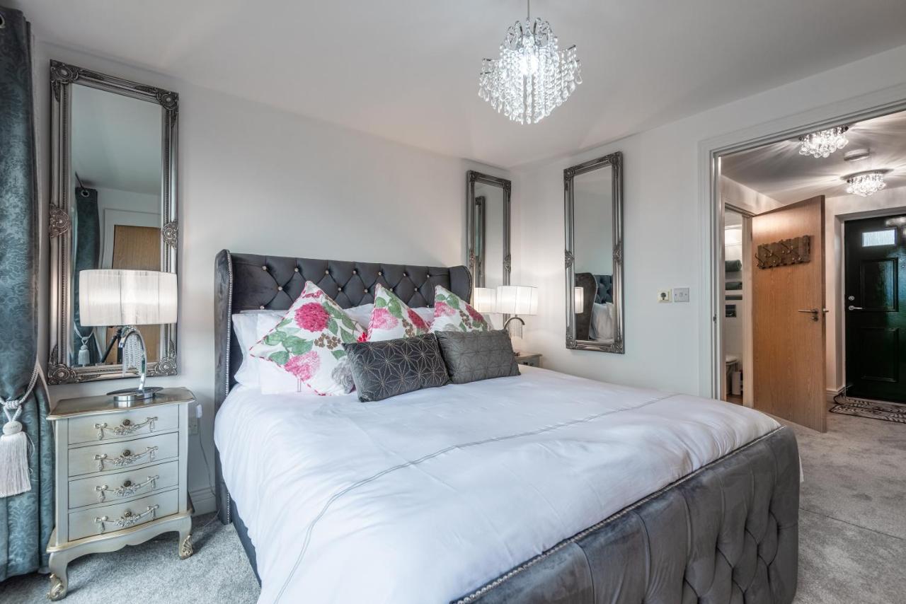 Luxurious River View Apartment With Terrace Worcester Zewnętrze zdjęcie