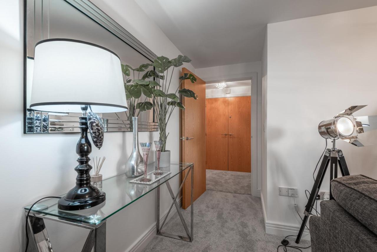 Luxurious River View Apartment With Terrace Worcester Zewnętrze zdjęcie
