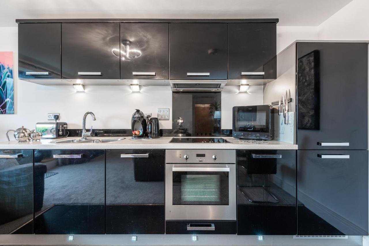Luxurious River View Apartment With Terrace Worcester Zewnętrze zdjęcie