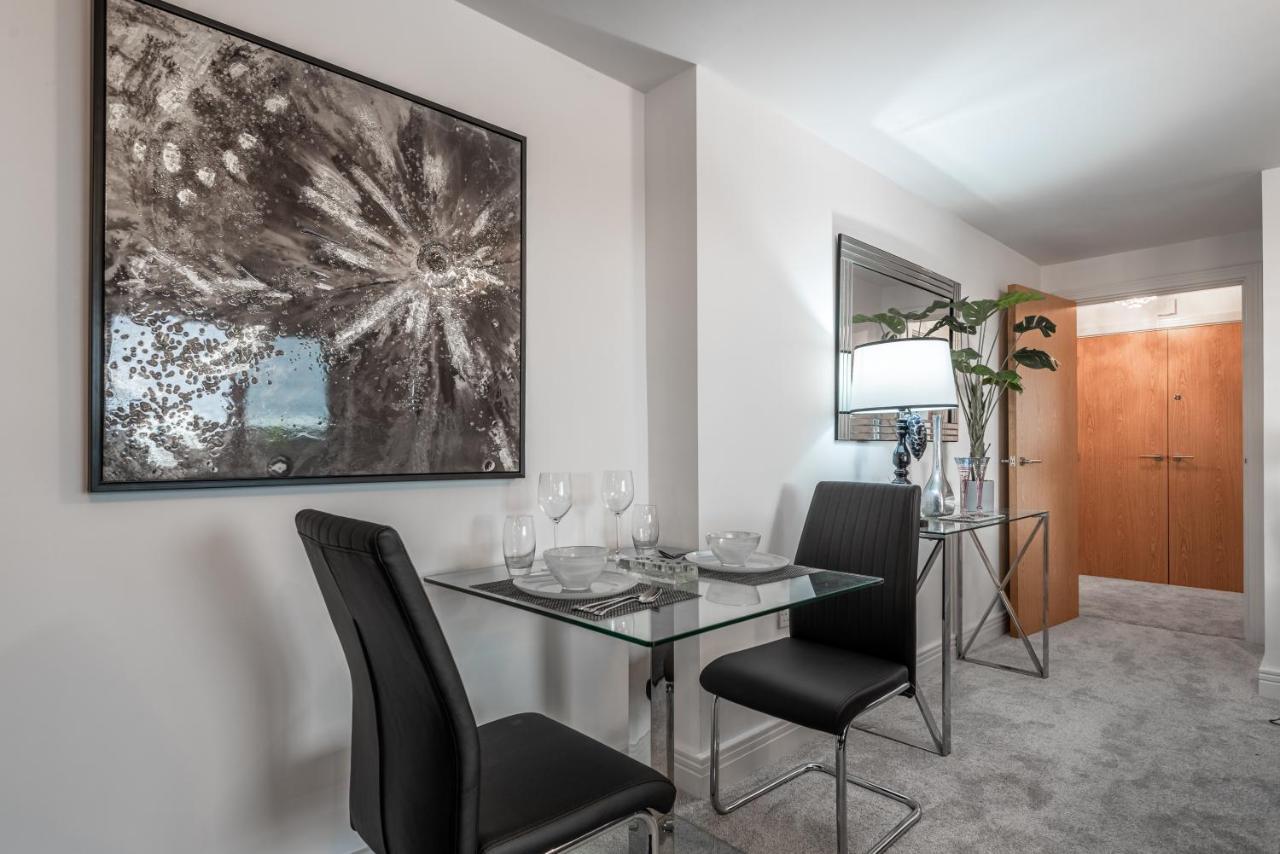 Luxurious River View Apartment With Terrace Worcester Zewnętrze zdjęcie